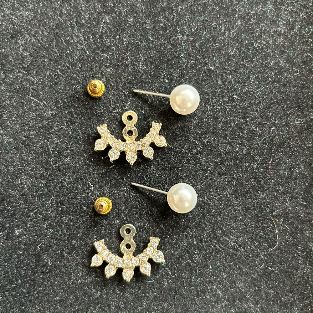 Statement stud earrings faux pearl